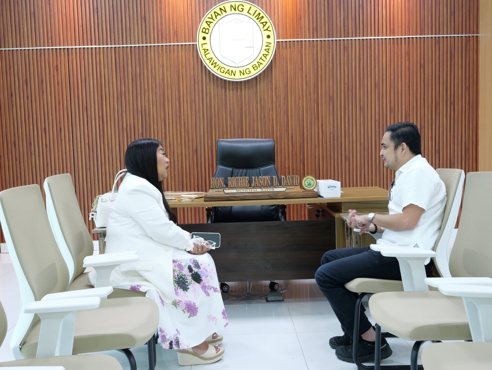 Kahapon, August 18, 2025, isinagawa ang courtesy visit ni Bataan Peninsula State University (BPSU) President Ruby Matibag kay Mayor Richie Jason D. David.